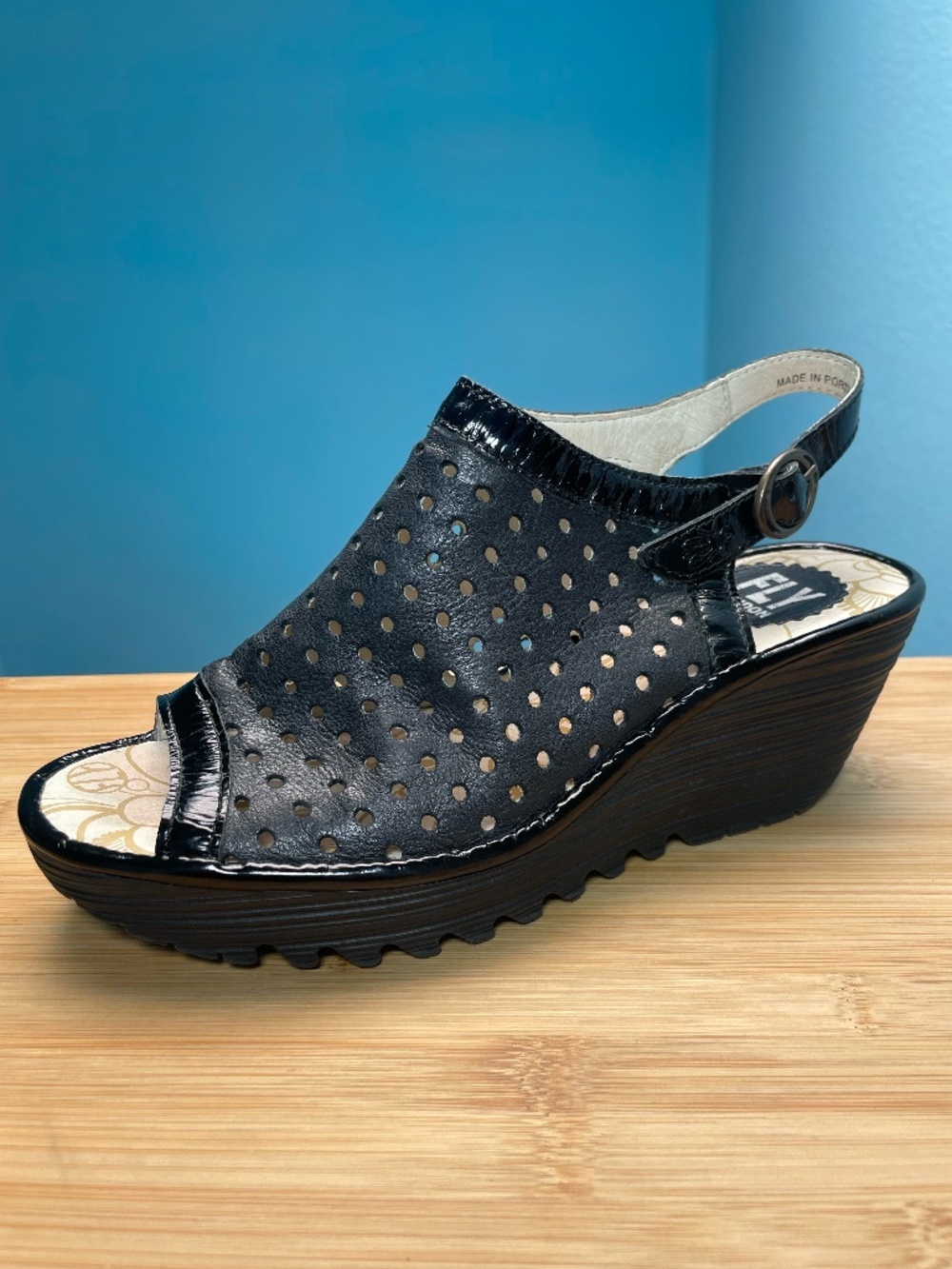Fly London Yile Perforated Wedge Peep Toe Heels Sandals Shoes Sz 38 7 7.5 Nice!
